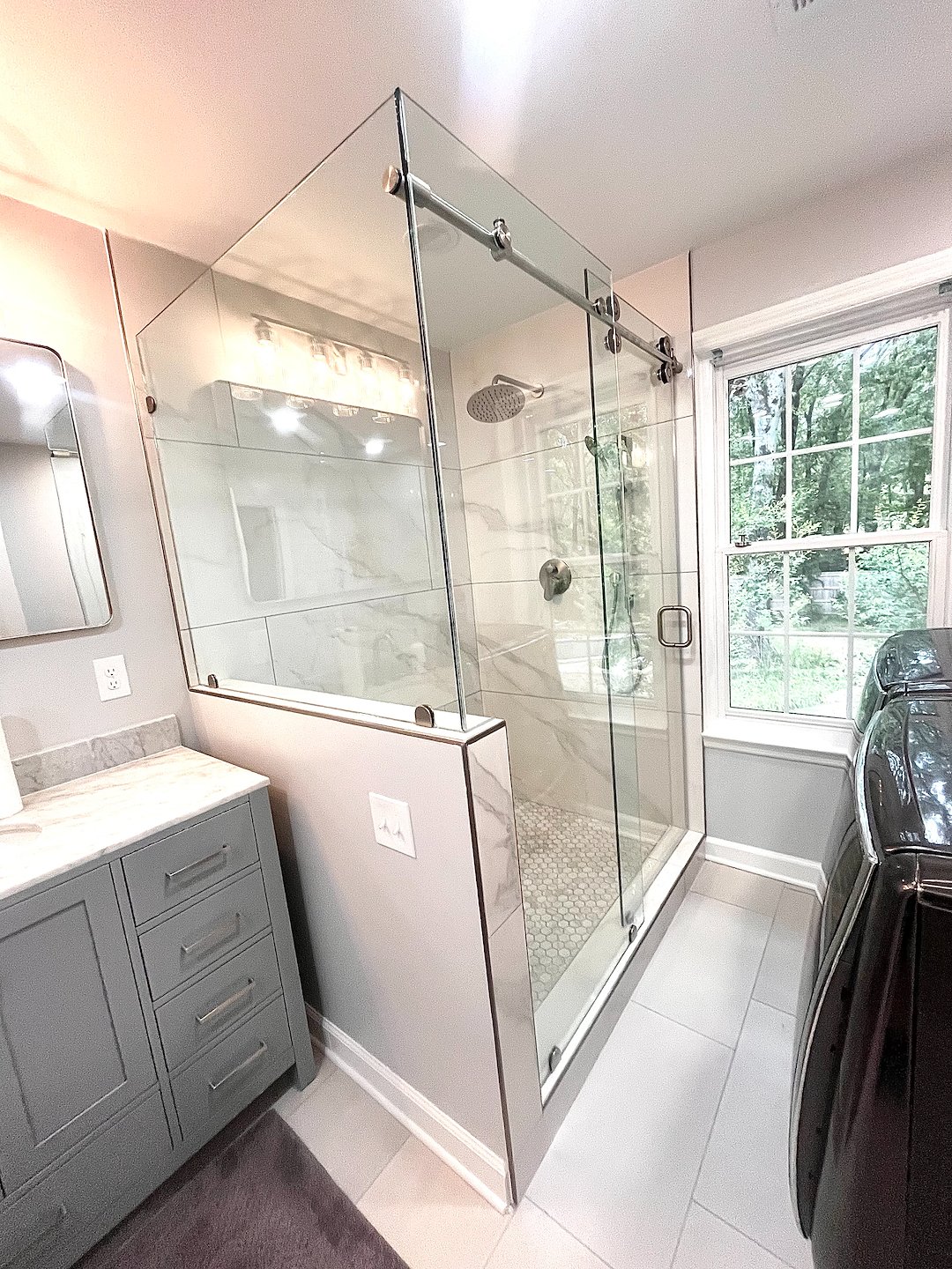 Germantown, TN Home Addition: Beautiful New Primary En Suite!
