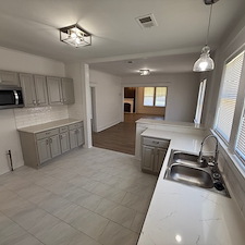 Memphis-Kitchen-Makeover-Function-Meets-Style 3