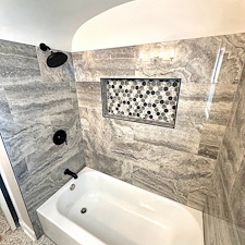Rent-Ready-Bathroom-Renovation-Upgrade-in-Midtown-Memphis-TN 4